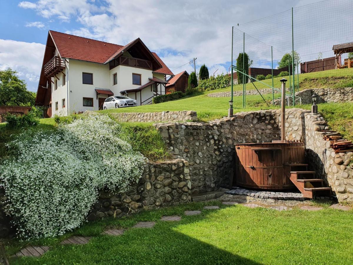 Pensiunea Szilas Panzió Pauleni Bagian luar foto