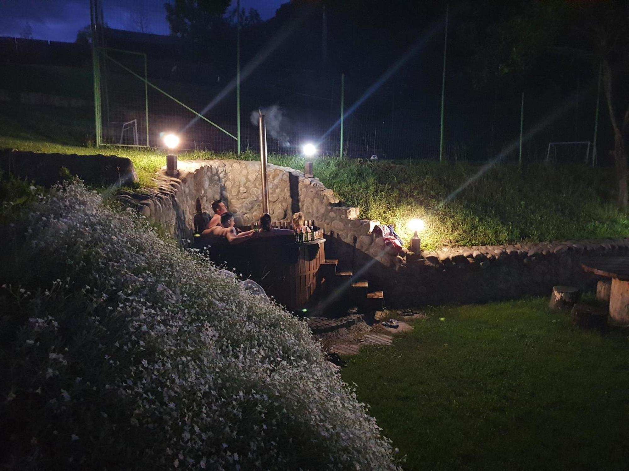Pensiunea Szilas Panzió Pauleni Bagian luar foto