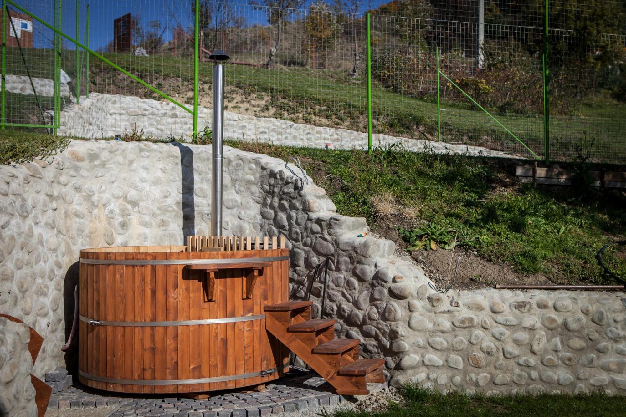 Pensiunea Szilas Panzió Pauleni Bagian luar foto